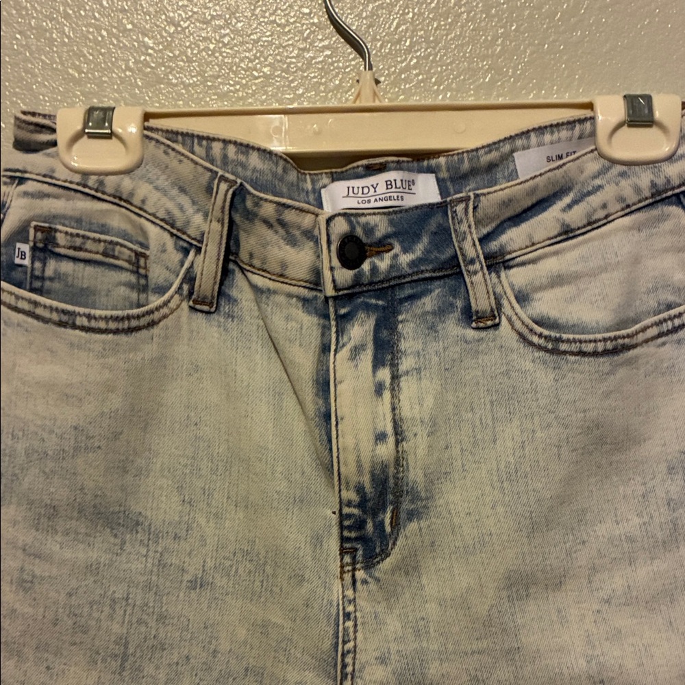 Judy Blue women’s stone Washed Denim Slim fit Jeans